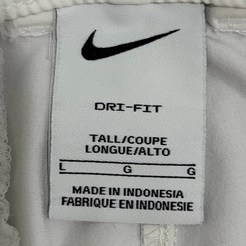 Nike White Elastic Waistband Athletic Shorts - Picture 6 of 7